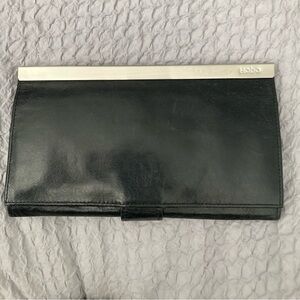 Black Hobo wallet. Magnetic shut. Beautiful pattern on the inside. CC holder!